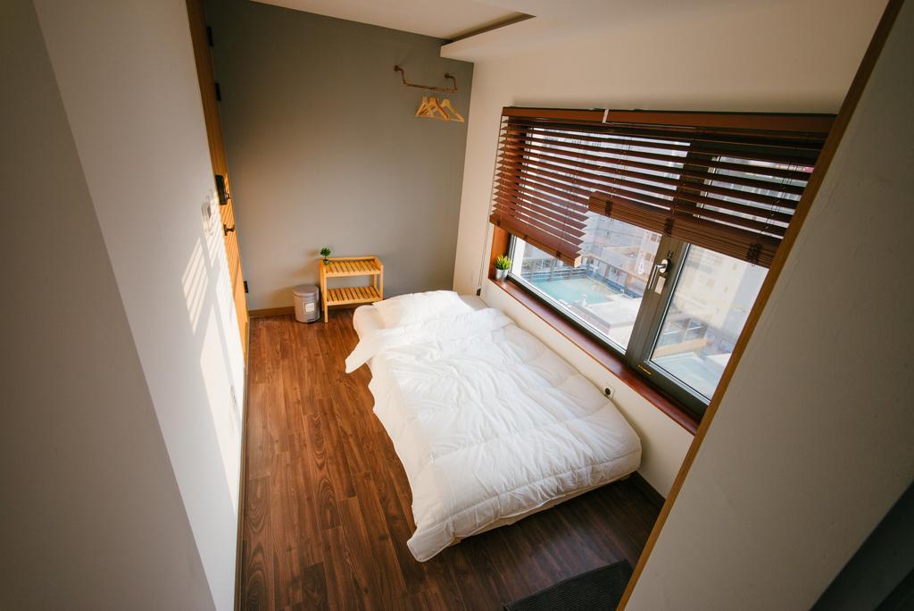 Morning Dew Guesthouse Busan Exterior photo