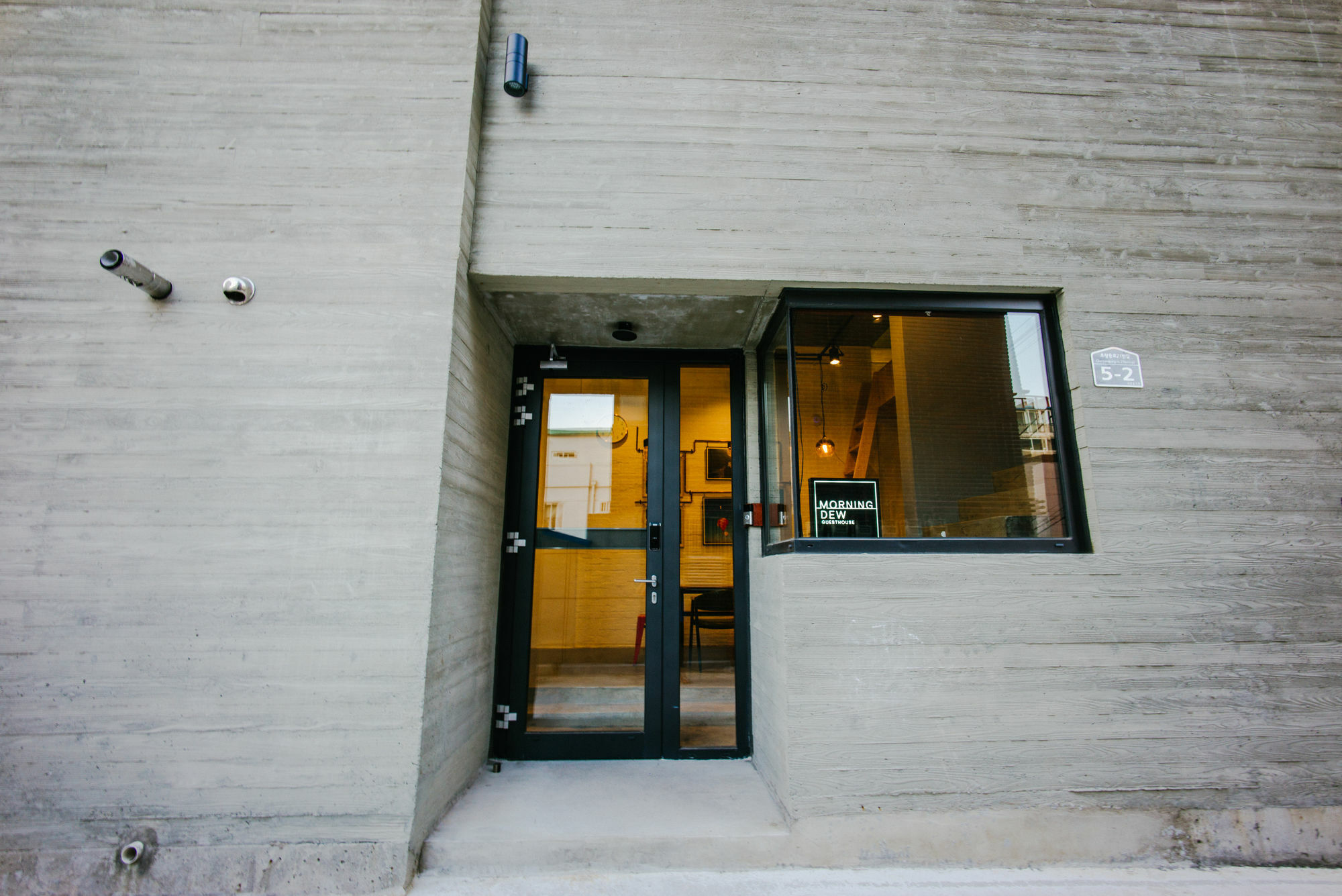 Morning Dew Guesthouse Busan Exterior photo